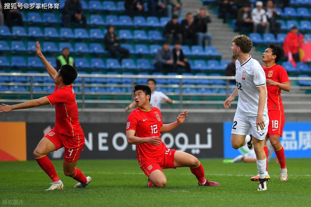 IM电竞APP-球员突发伤病，球队备战面临新挑战(球员受伤费用谁出)